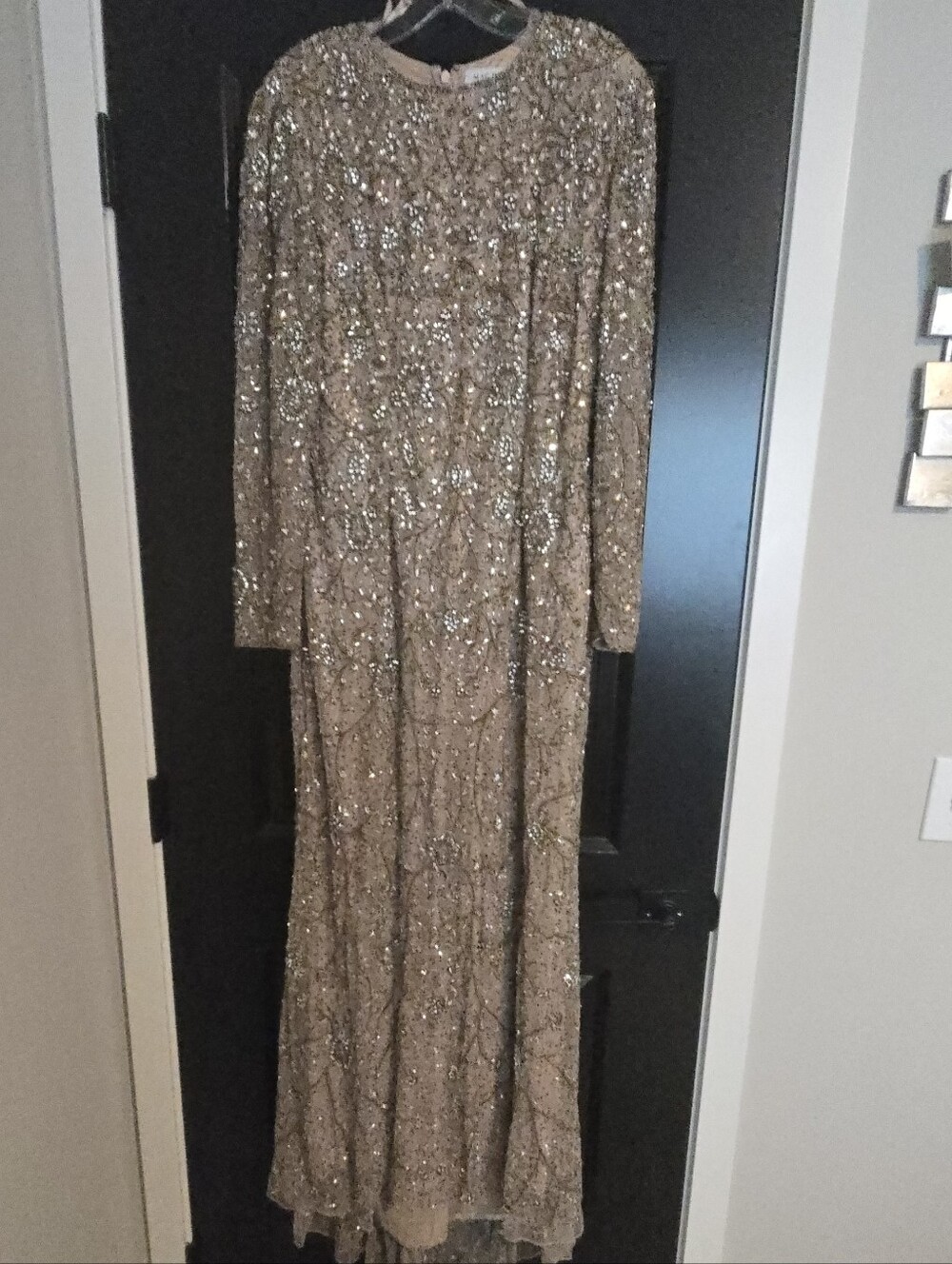 Mac Duggal Gold Long-Sleeve Sequin Evening Gown - Picture 6 of 7